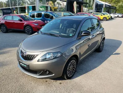 Lancia Ypsilon 1.2 69 CV 5 porte GPL Ecochic Alberta Ferretti del 2024 usata a Ravenna