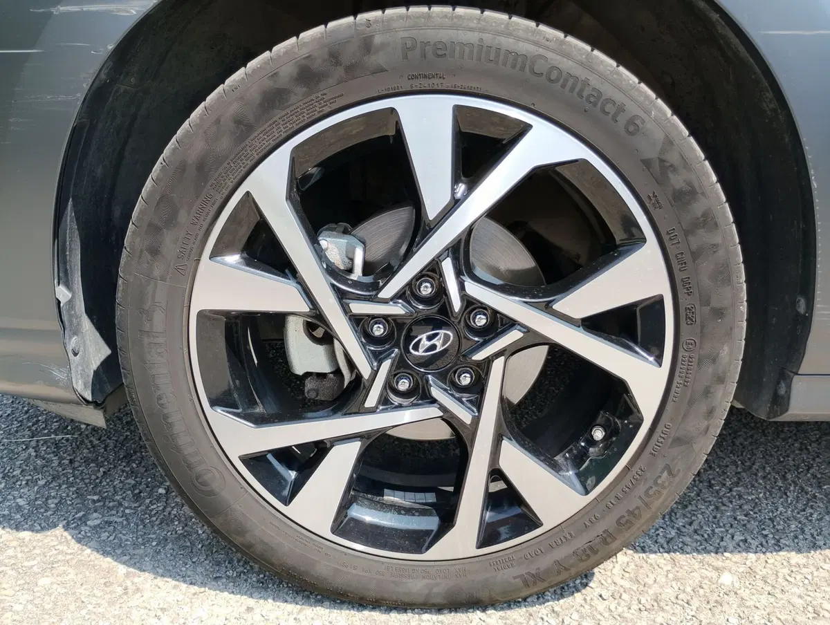 Hyundai Kona usata a Ravenna (10)