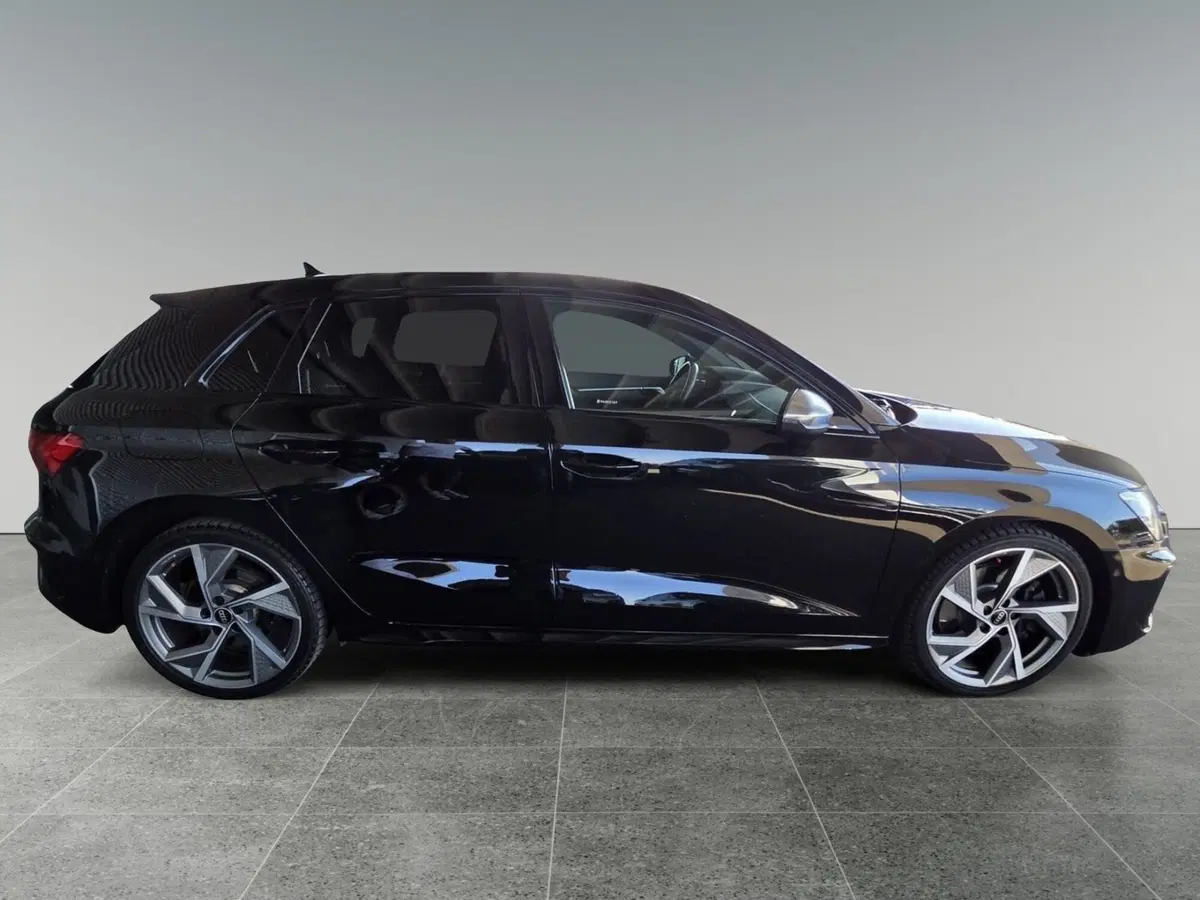 Audi S3 Sportback usata a Bari (11)