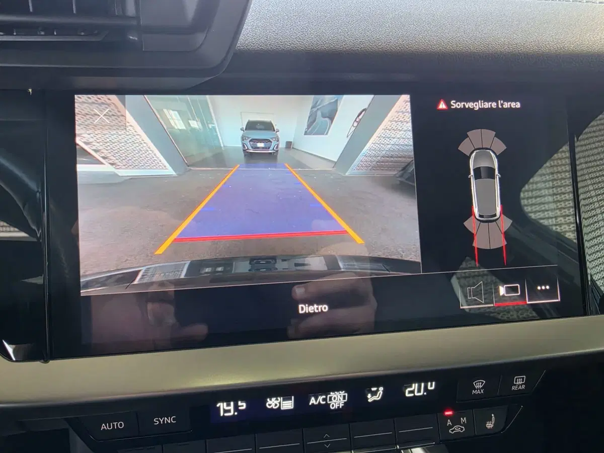 Audi S3 Sportback usata a Bari (6)