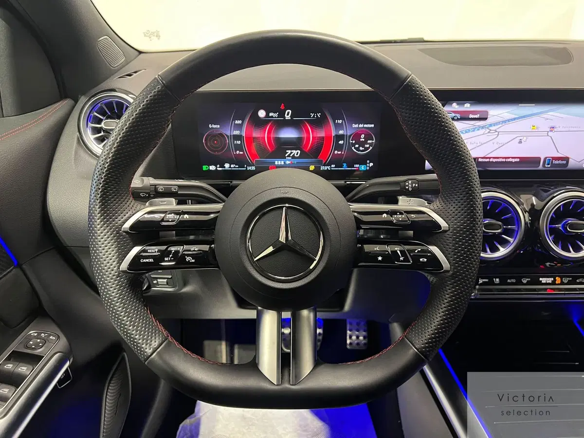 Mercedes-Benz GLA SUV usata a Brescia (10)