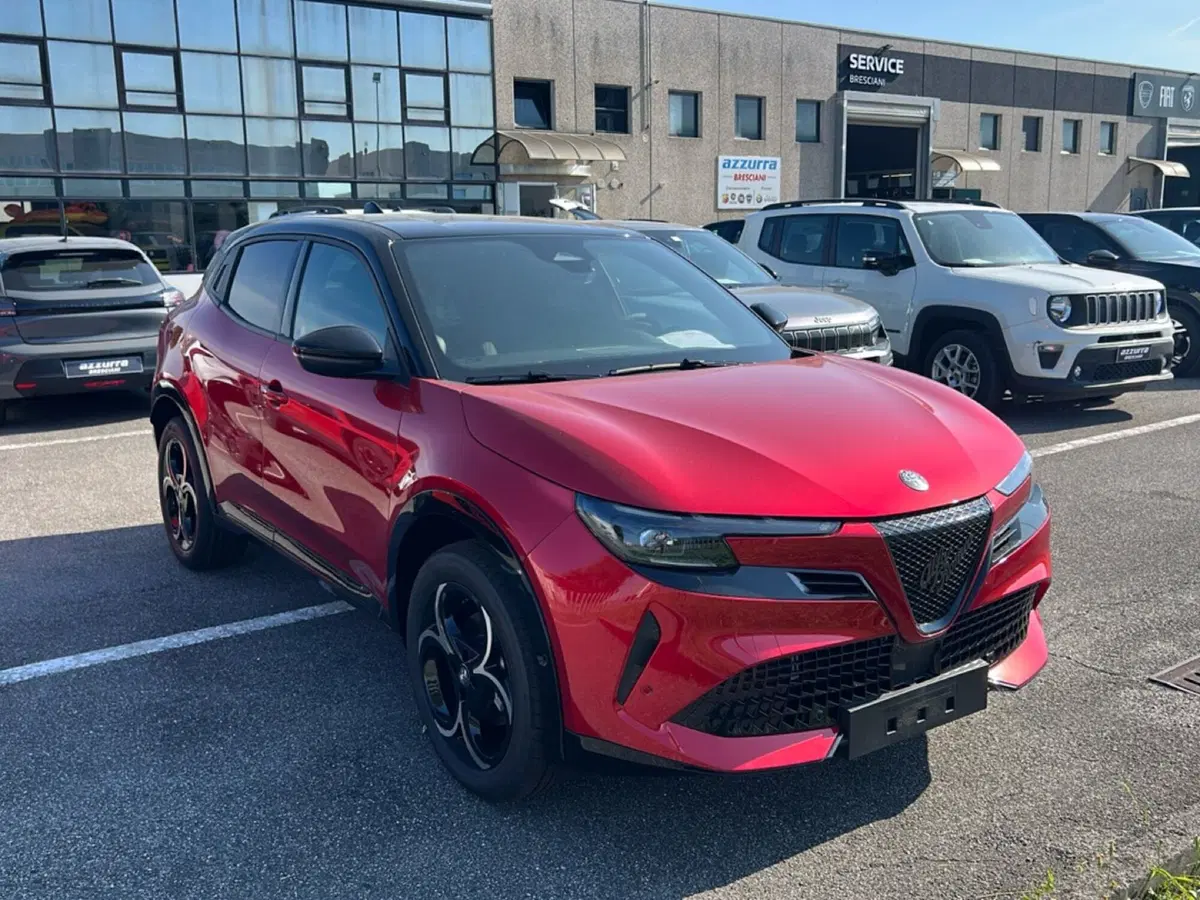 Alfa Romeo Junior nuova a Bergamo