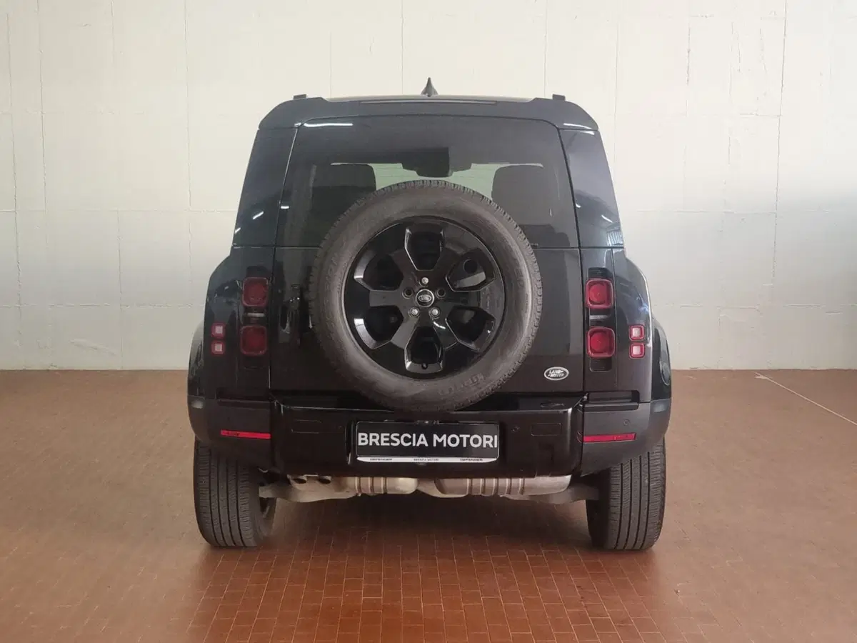 Land Rover Defender usata a Brescia (7)