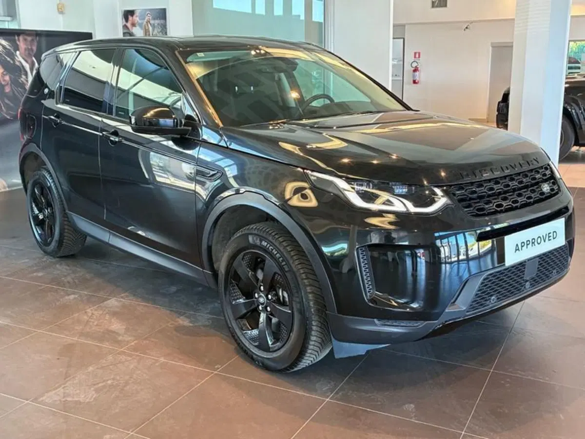 Land Rover Discovery Sport usata a Pesaro-Urbino (6)