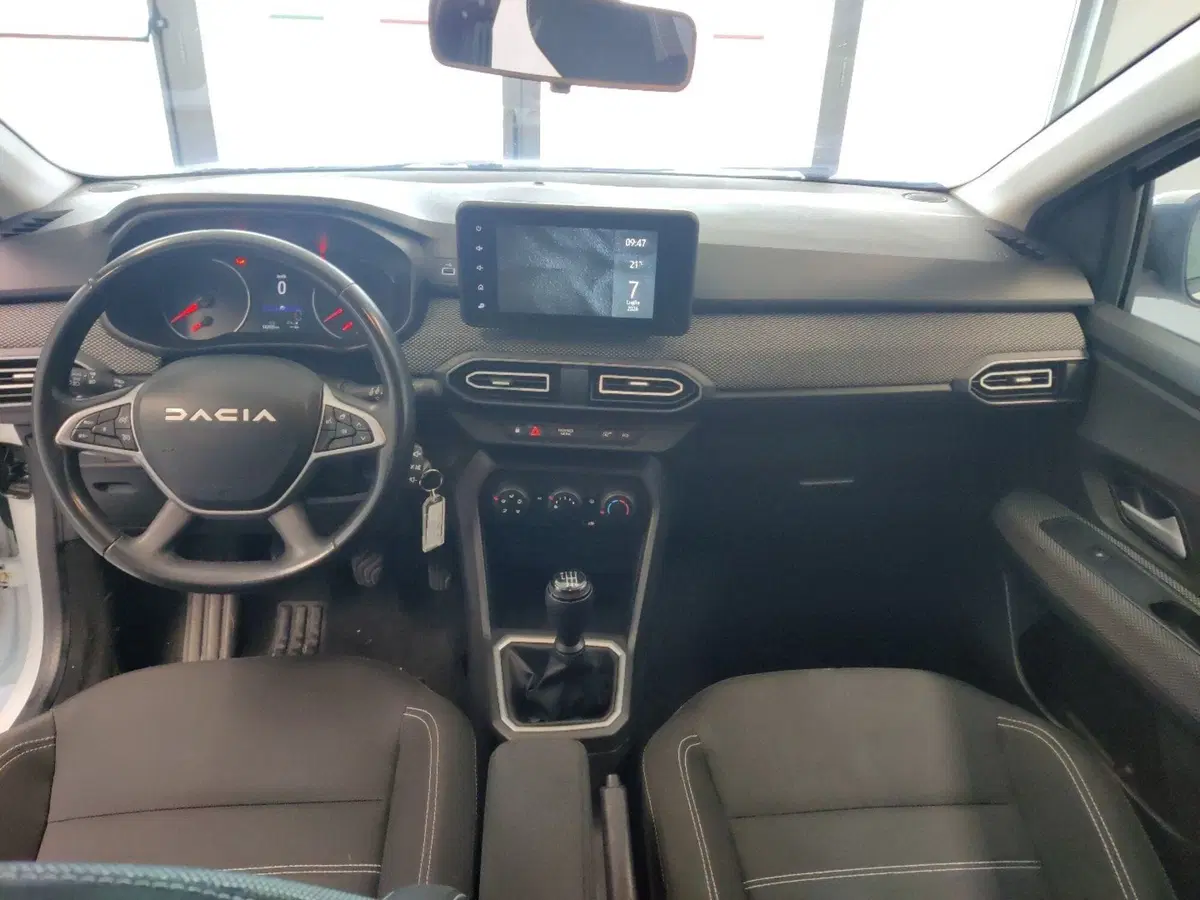 Dacia Jogger usata a Arezzo (11)