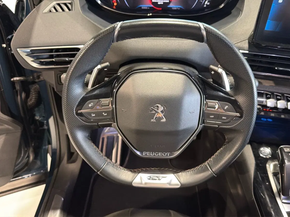 Peugeot 5008 usata a Vicenza (16)