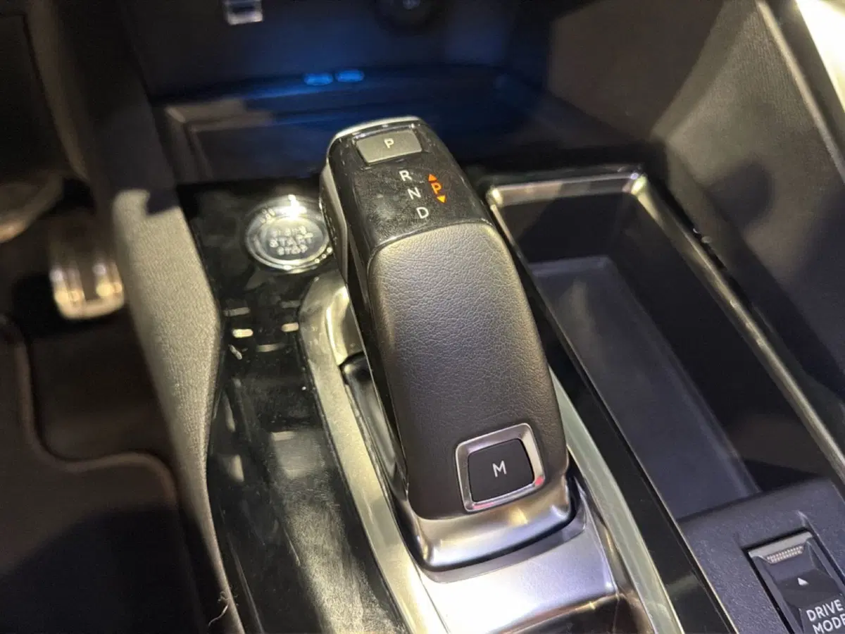 Peugeot 5008 usata a Vicenza (17)