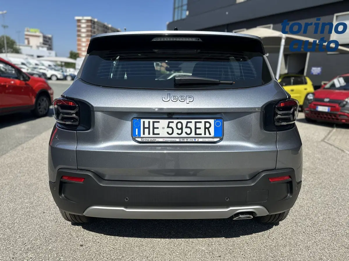 Jeep Avenger nuova a Torino (6)