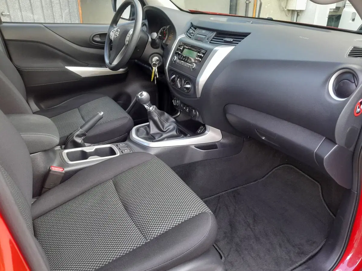 Nissan Navara usata a Cuneo (13)