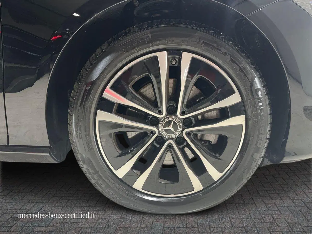 Mercedes-Benz CLA Shooting Brake usata a Napoli (17)