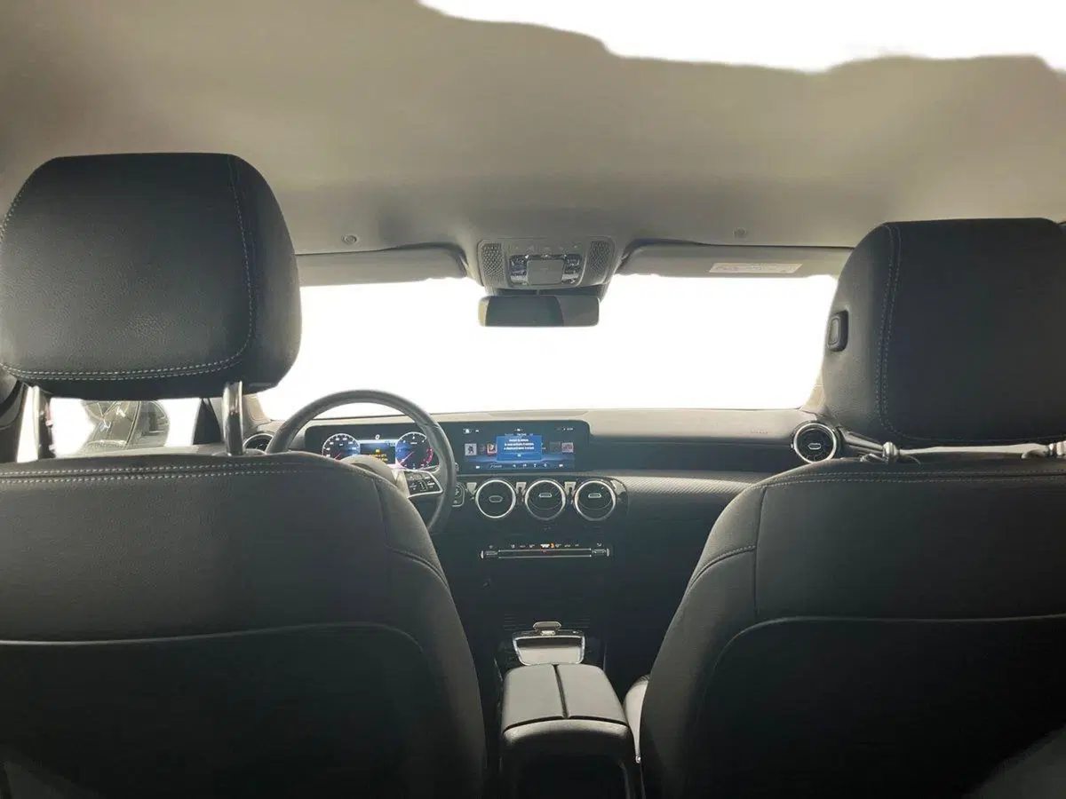 Mercedes-Benz CLA Shooting Brake usata a Napoli (18)