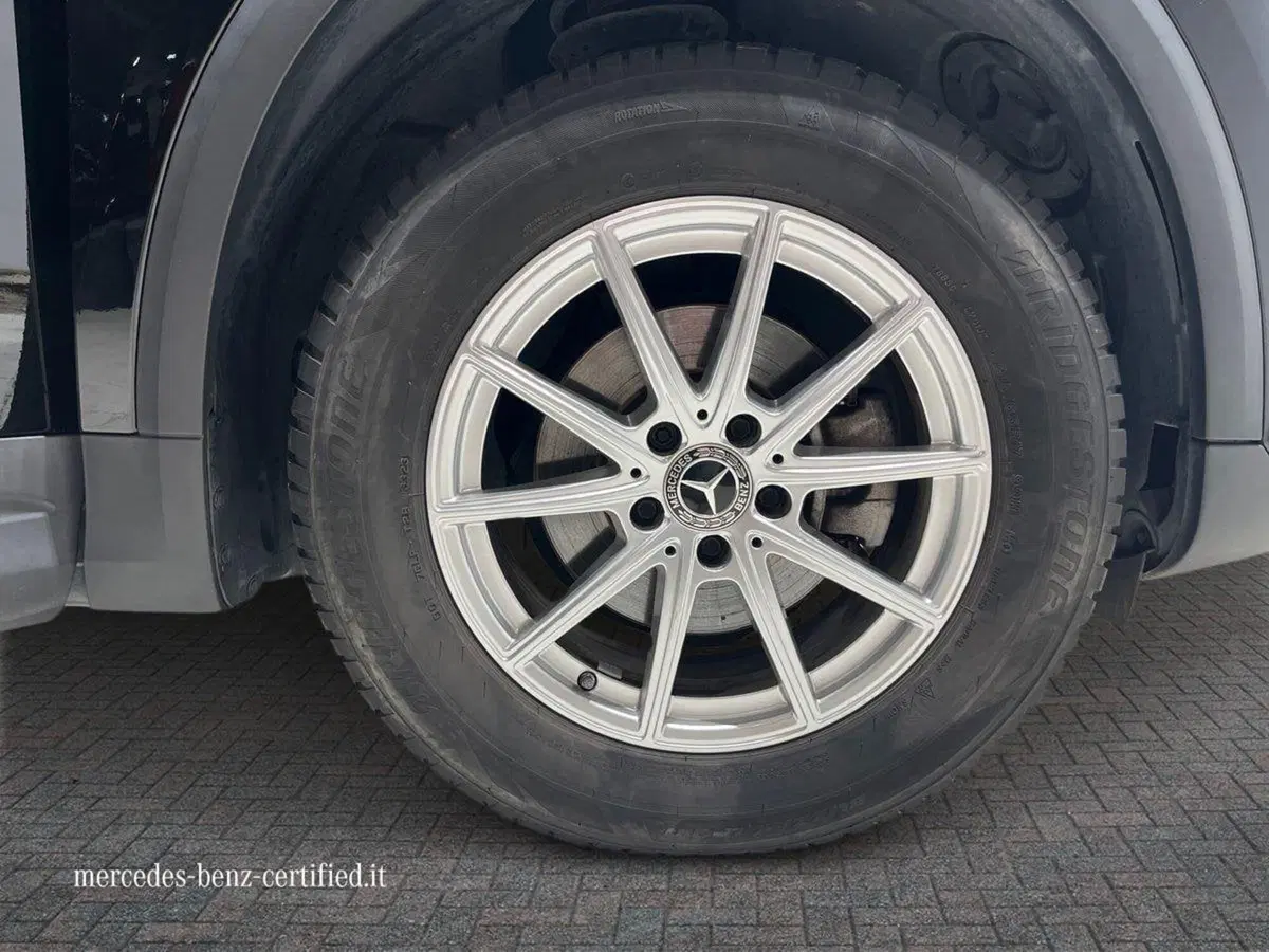 Mercedes-Benz GLA SUV usata a Napoli (17)