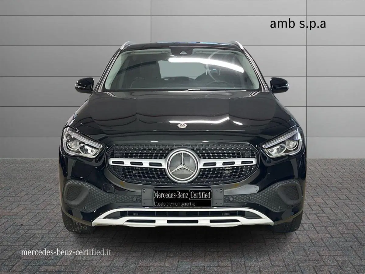 Mercedes-Benz GLA SUV usata a Napoli (3)