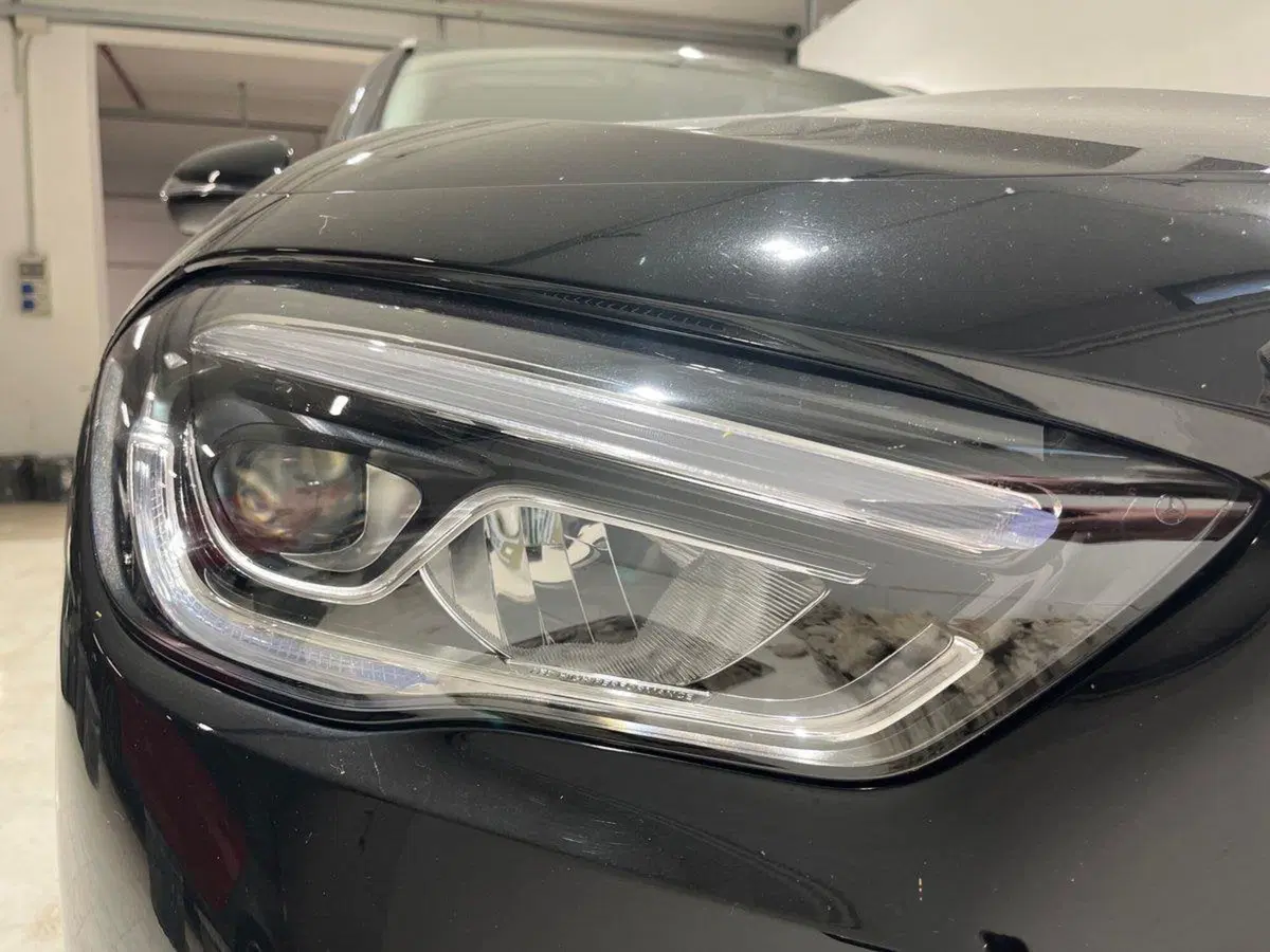 Mercedes-Benz GLA SUV usata a Napoli (7)