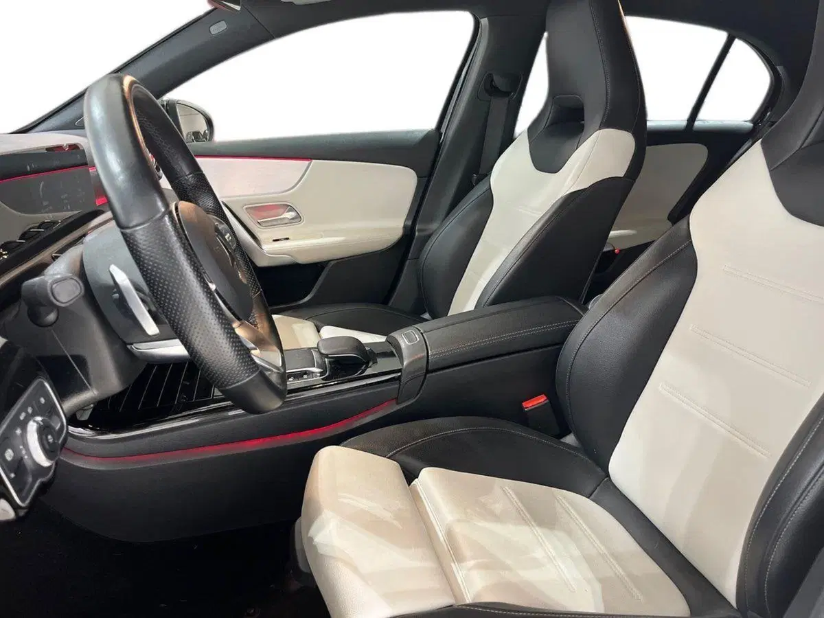 Mercedes-Benz Classe A usata a Napoli (10)