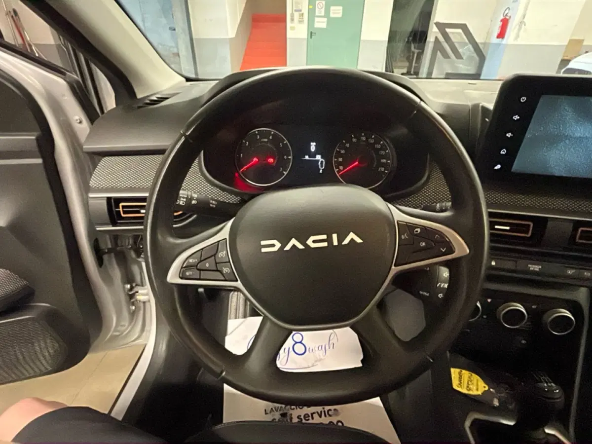 Dacia Sandero usata a Vicenza (14)