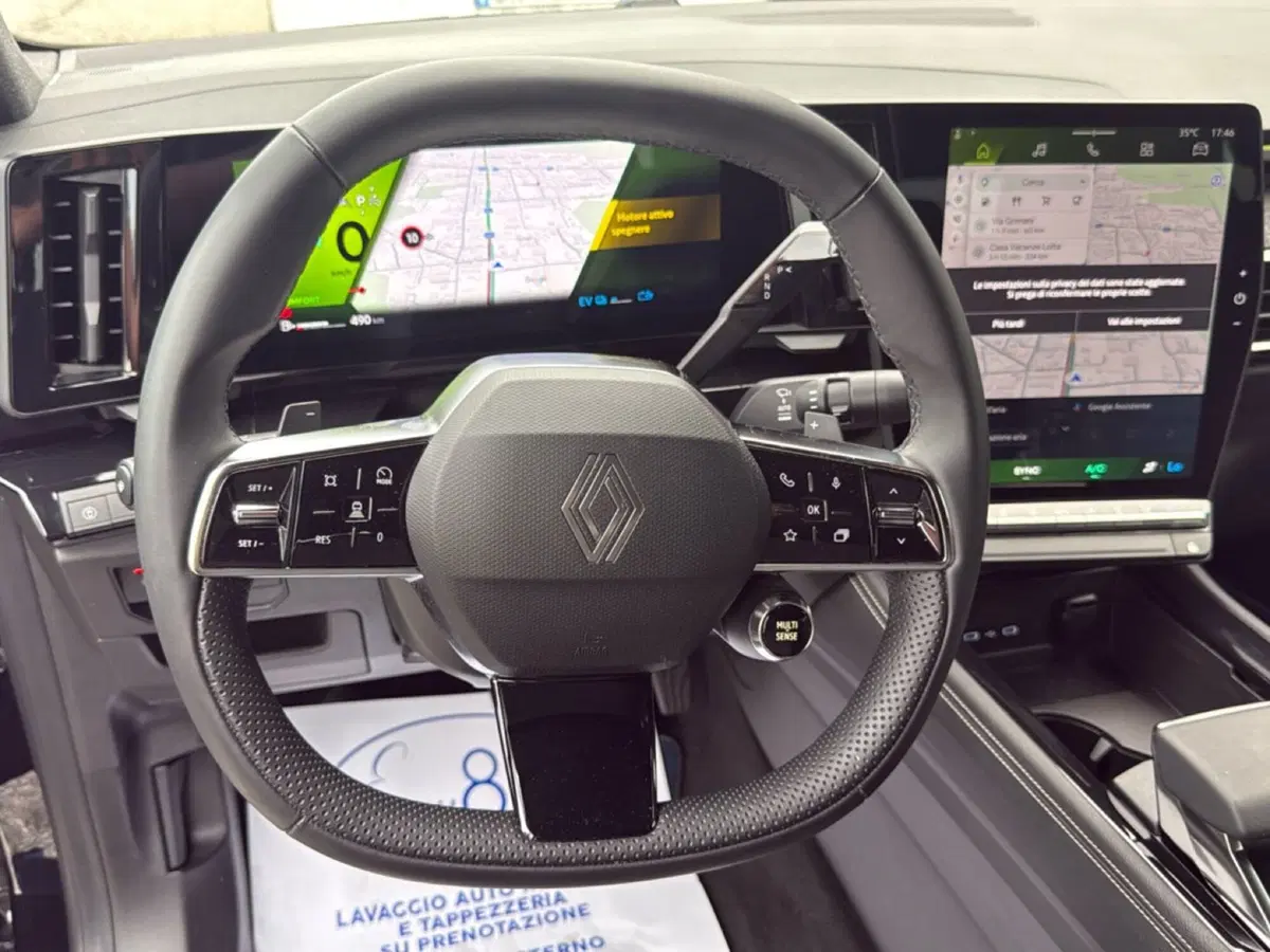 Renault Rafale nuova a Vicenza (14)