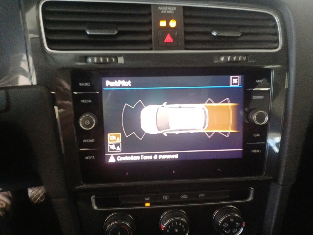 Volkswagen Golf usata a La Spezia (6)