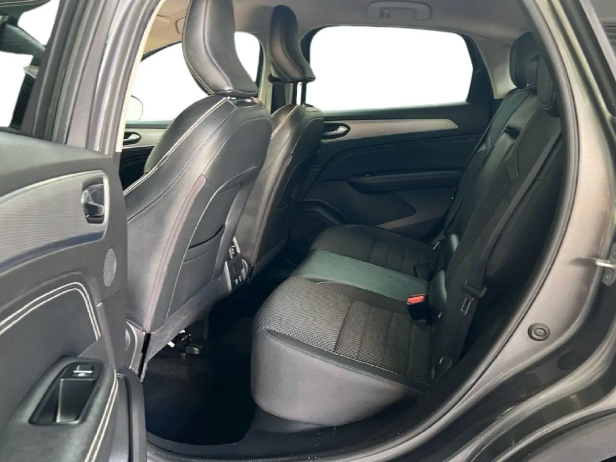 Renault Arkana usata a Roma (11)