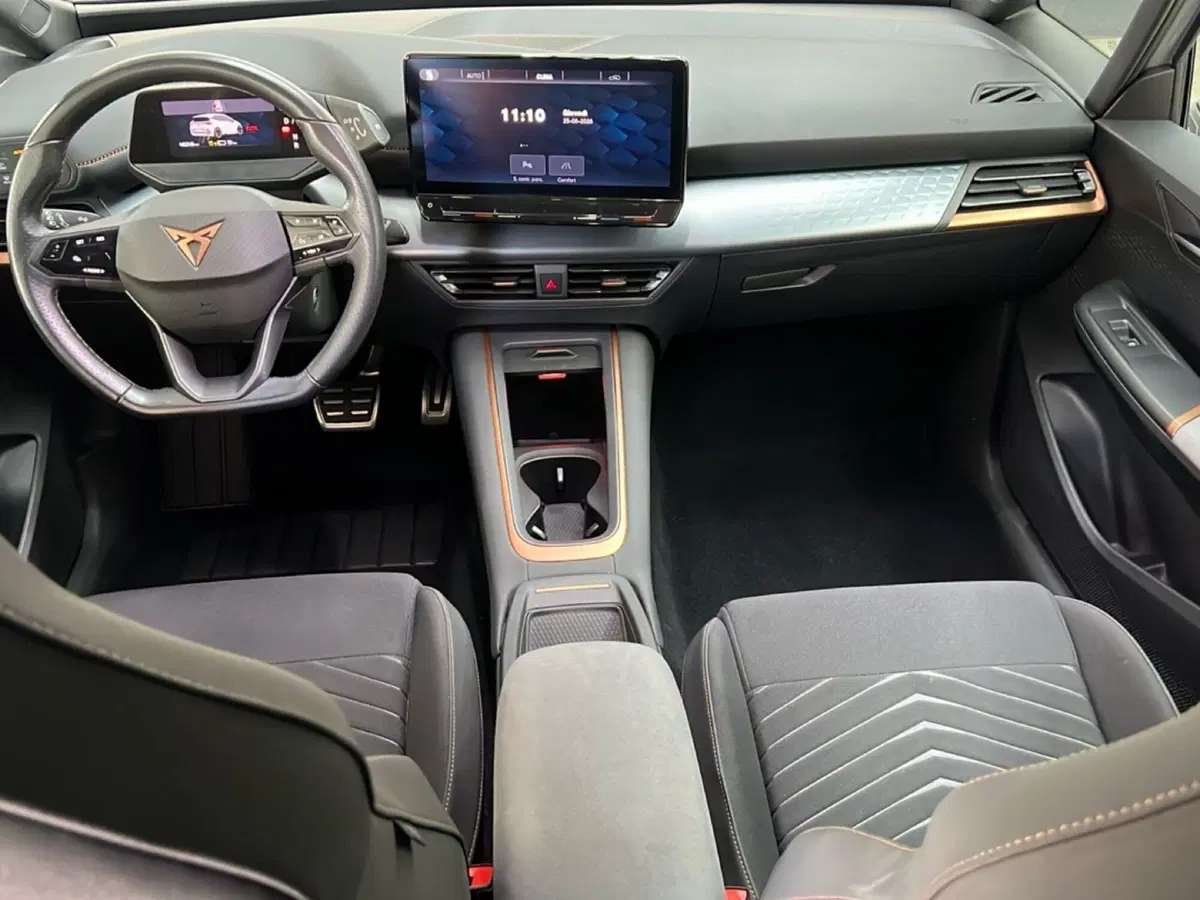 Cupra Born usata a Roma (11)