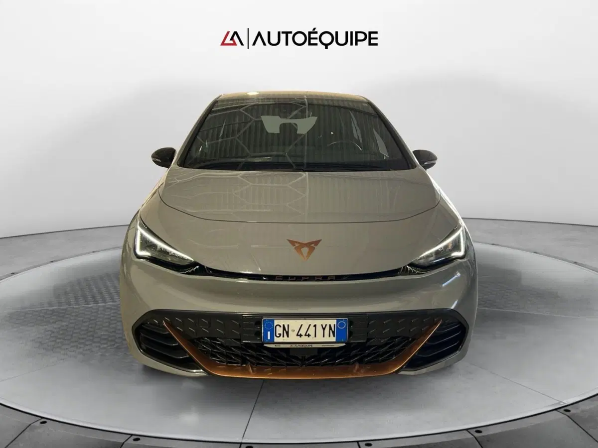 Cupra Born usata a Roma (8)