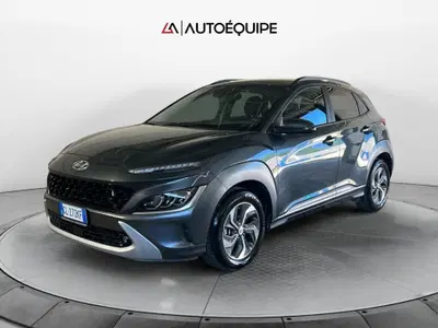 Hyundai Kona 1.6 gdi hev X Class Premium Pack 2wd dct del 2022 usata a Roma