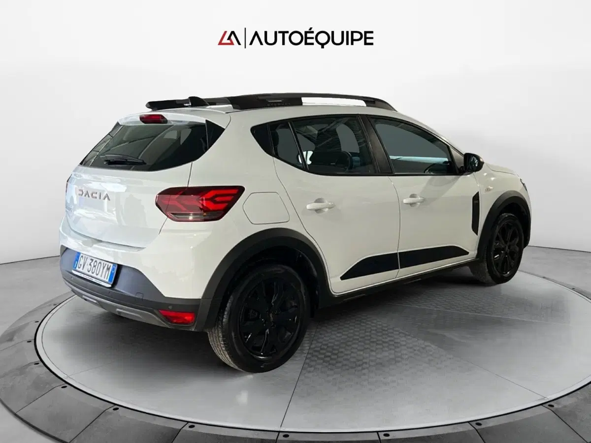 Dacia Sandero Stepway usata a Roma (5)
