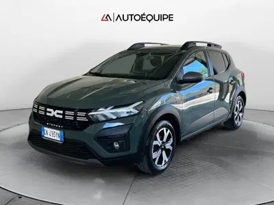 Dacia Sandero Stepway 1.0 TCe 100 CV ECO-G Comfort del 2023 usata a Roma