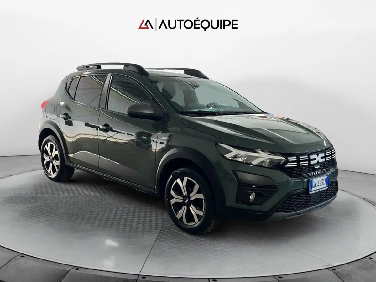 Dacia Sandero usata a Roma (7)