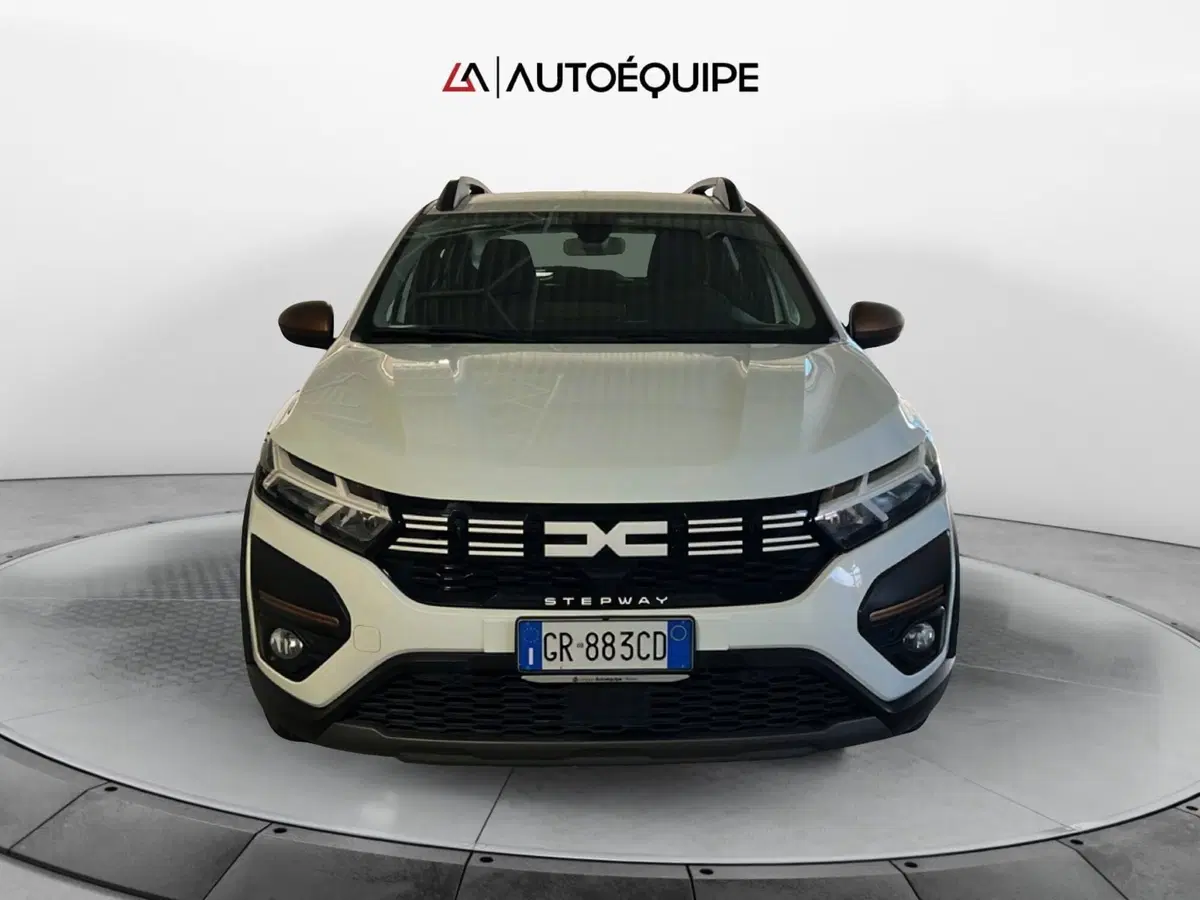 Dacia Sandero usata a Roma (8)