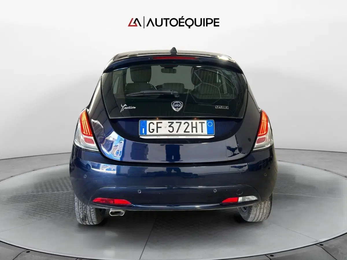 Lancia Ypsilon usata a Roma (4)