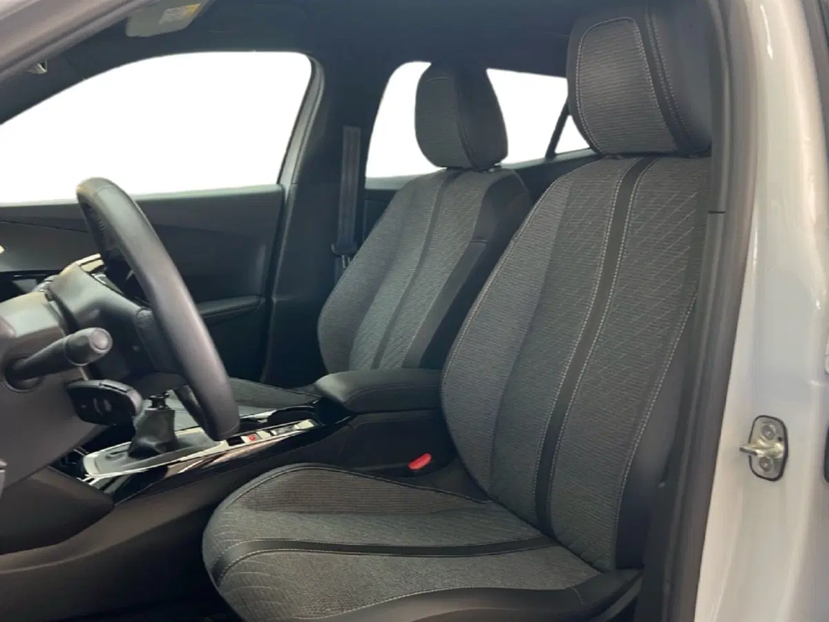 Peugeot 2008 usata a Roma (12)