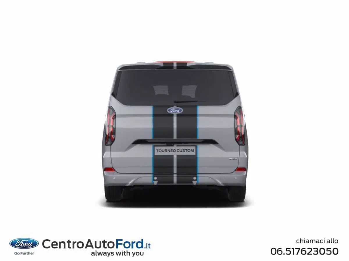 Ford Tourneo Custom nuova a Roma (4)