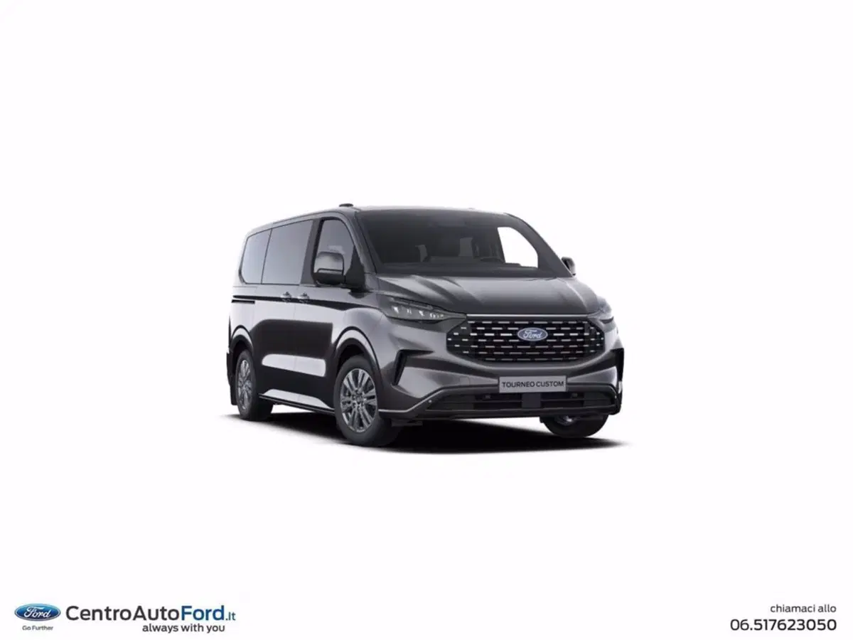 Ford Tourneo Custom nuova a Roma