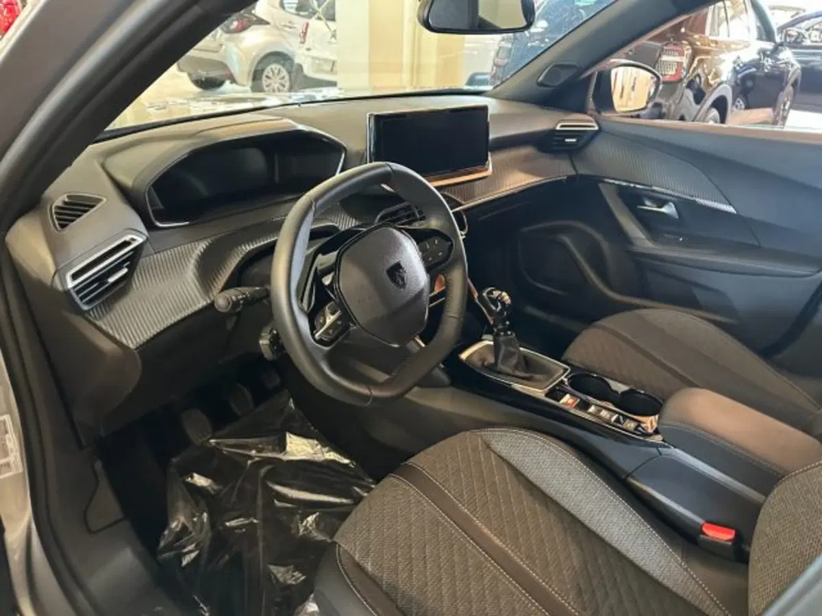 Peugeot 2008 usata a Vicenza (6)