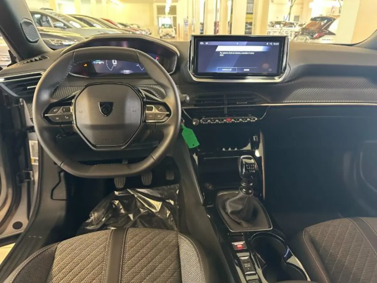 Peugeot 2008 usata a Vicenza (8)