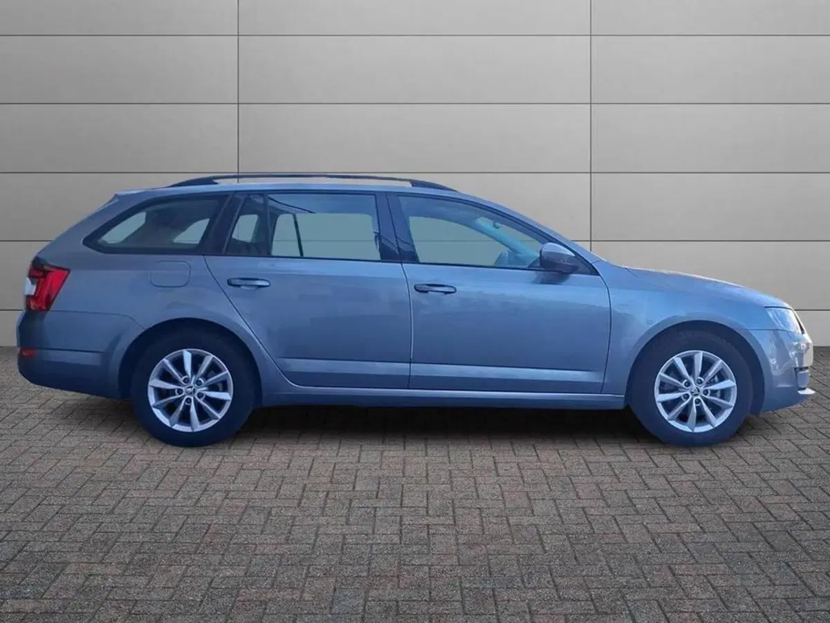 Skoda Octavia Station Wagon usata a Torino (3)