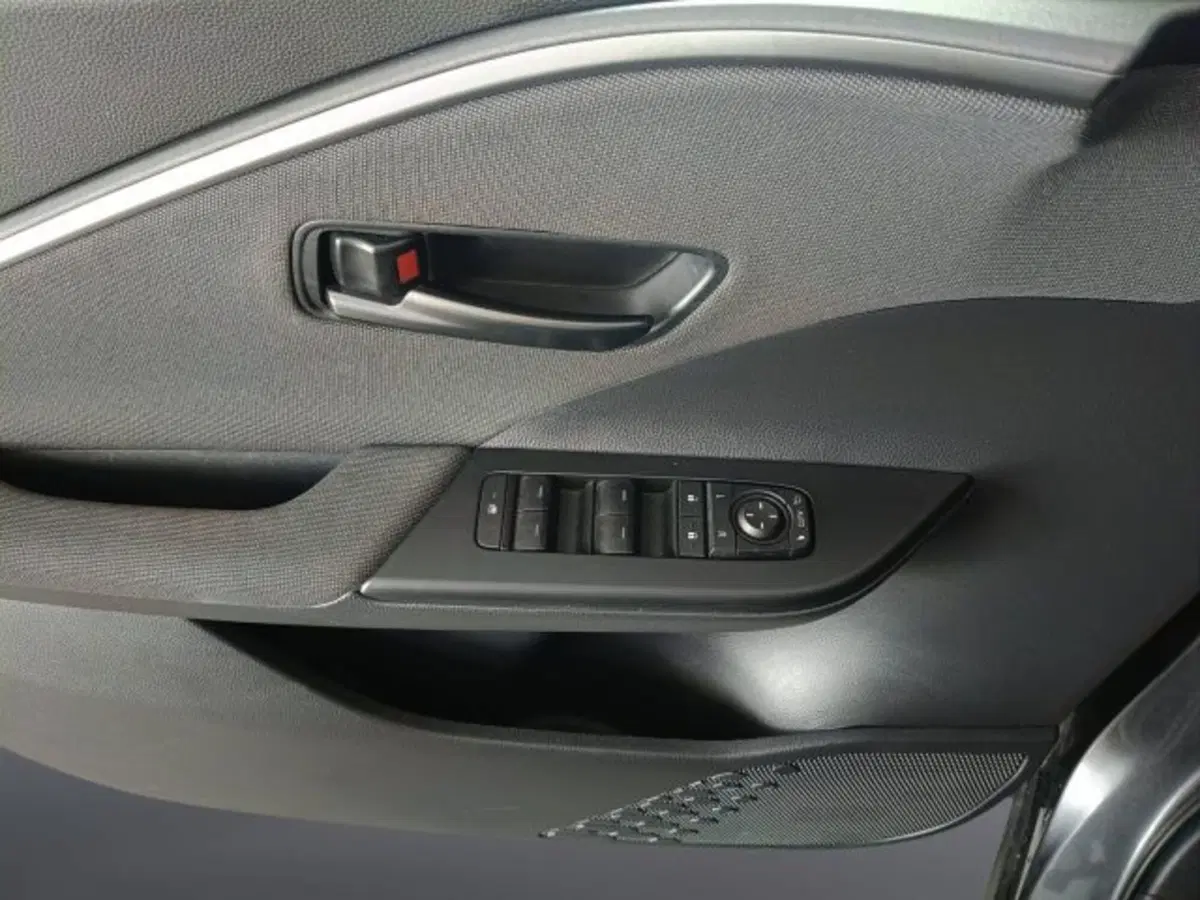 Toyota Toyota C-HR usata a Teramo (18)