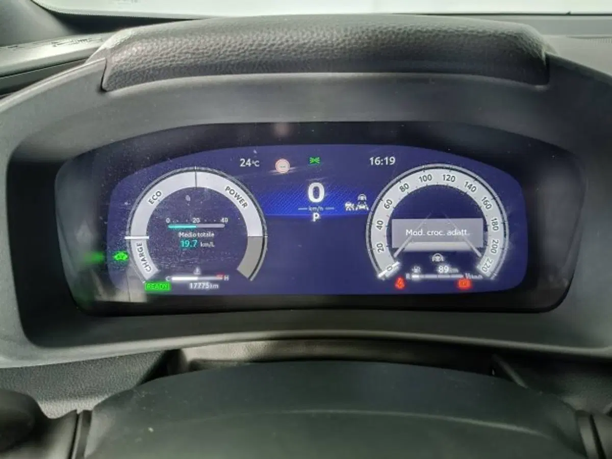 Toyota Toyota C-HR usata a Teramo (12)