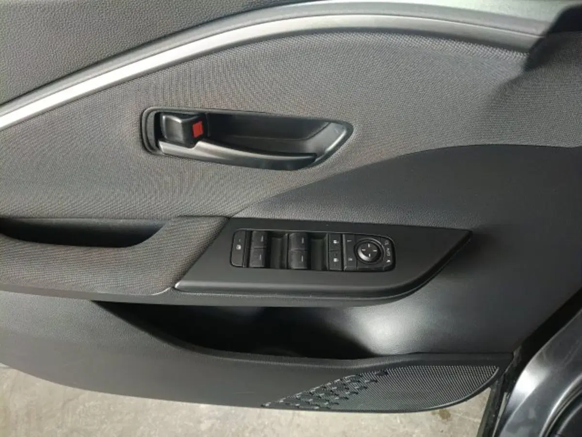 Toyota Toyota C-HR usata a Teramo (18)