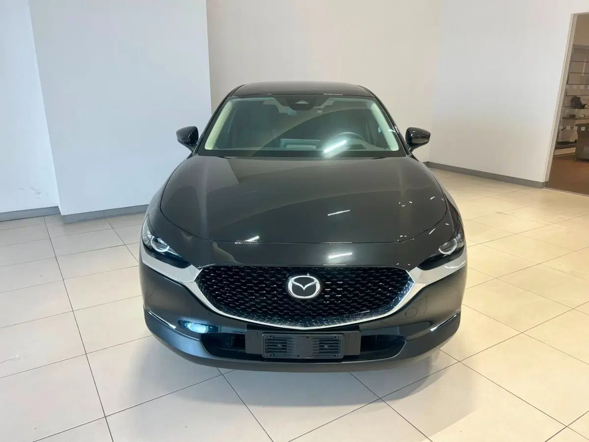 Mazda CX-30 nuova a Napoli (6)