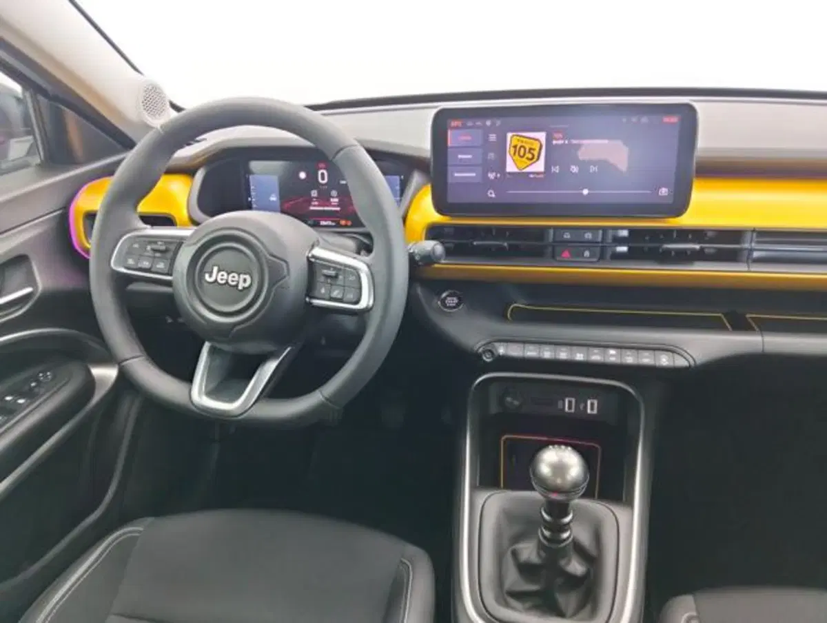 Jeep Avenger usata a Como (10)