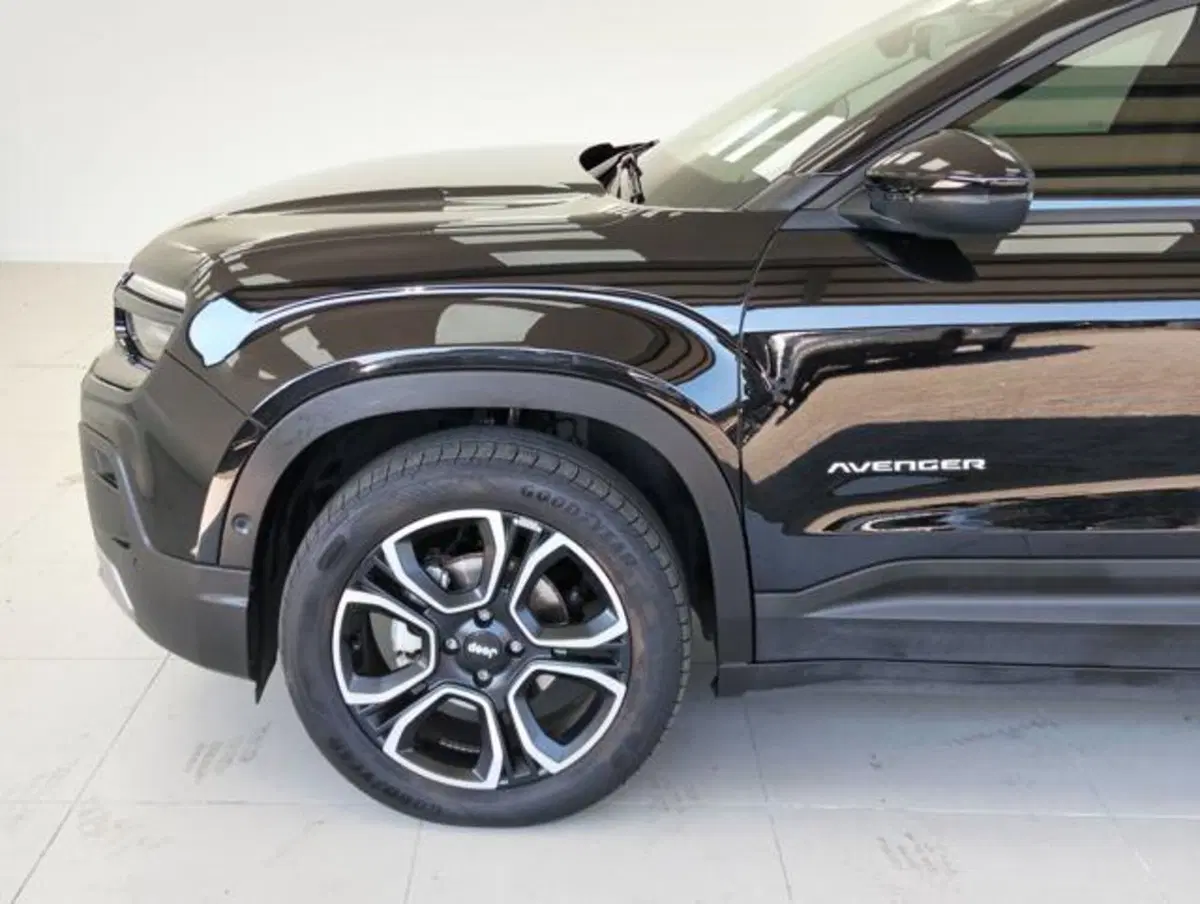 Jeep Avenger usata a Como (9)