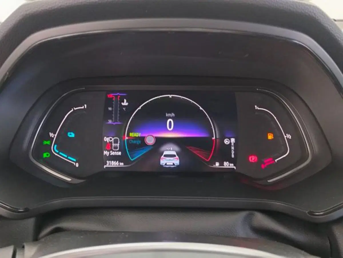 Renault Captur usata a Como (11)