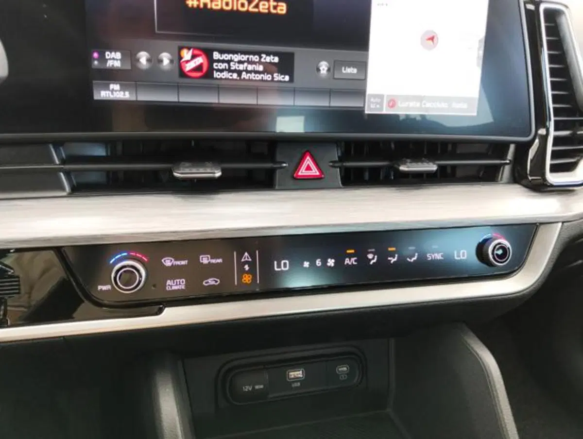 Kia Sportage usata a Como (18)