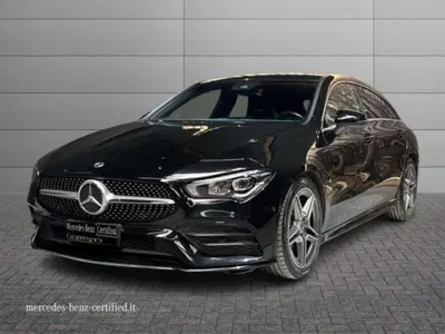 Mercedes-Benz CLA Shooting Brake 200 d Automatic 4Matic Shooting Brake Premium del 2023 usata a Bologna
