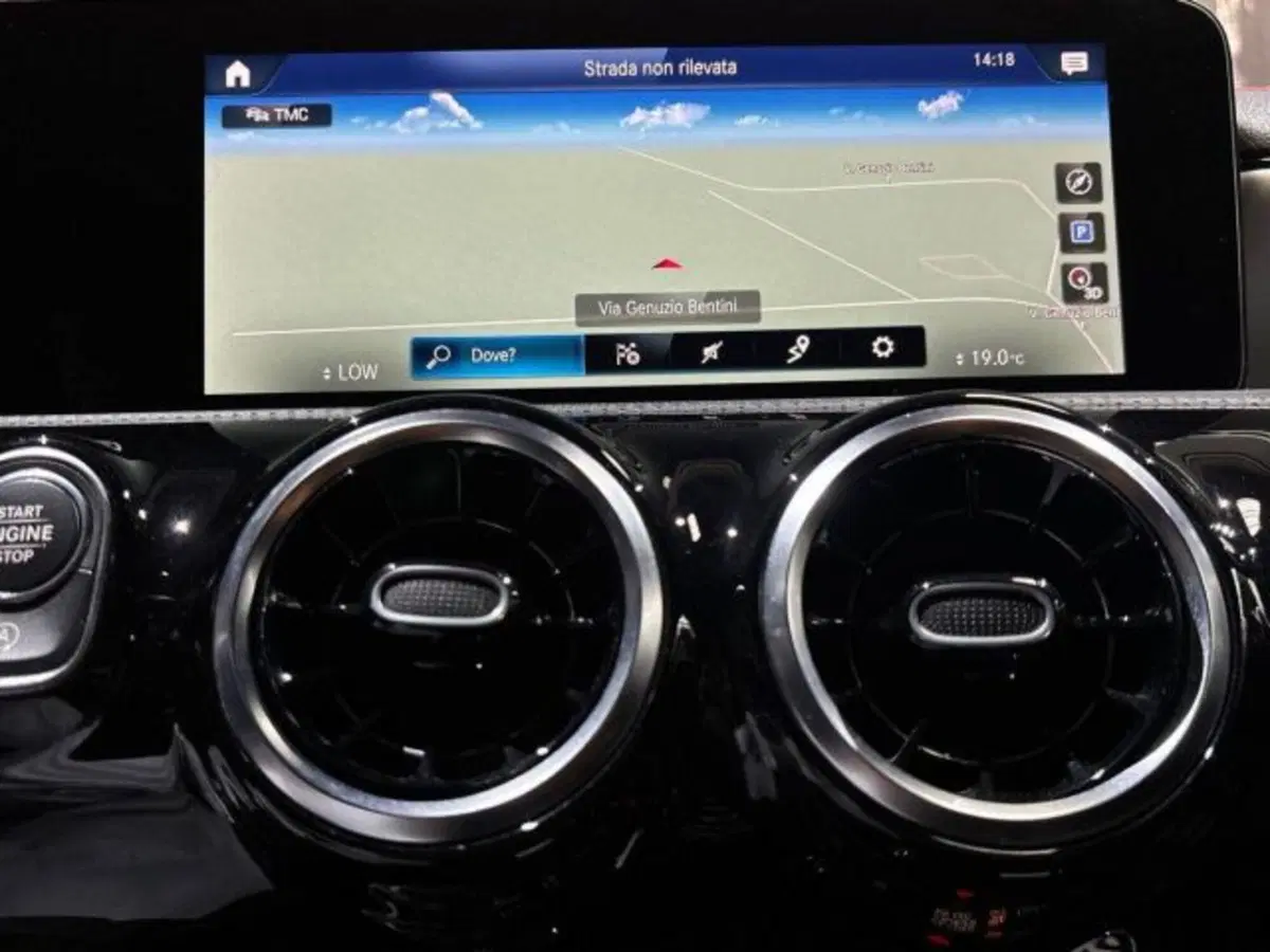 Mercedes-Benz CLA Shooting Brake usata a Bologna (14)