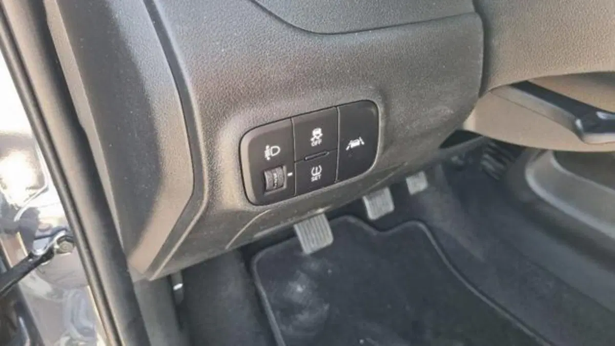 Hyundai i10 usata a Savona (10)
