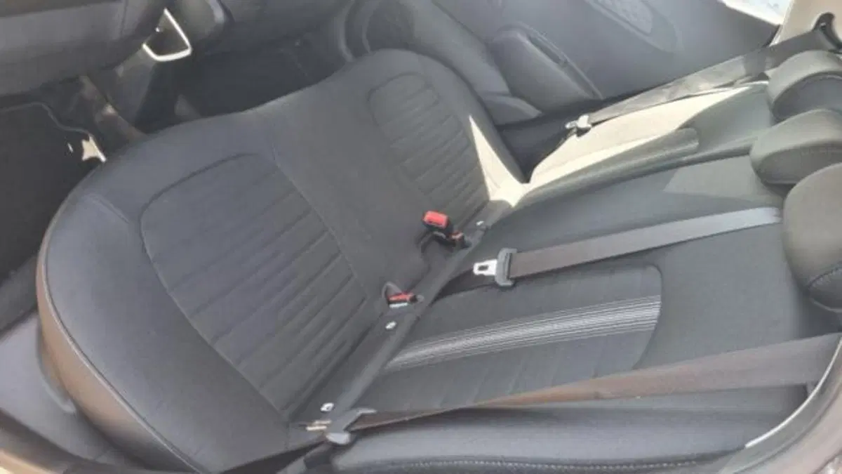 Hyundai i10 usata a Savona (12)