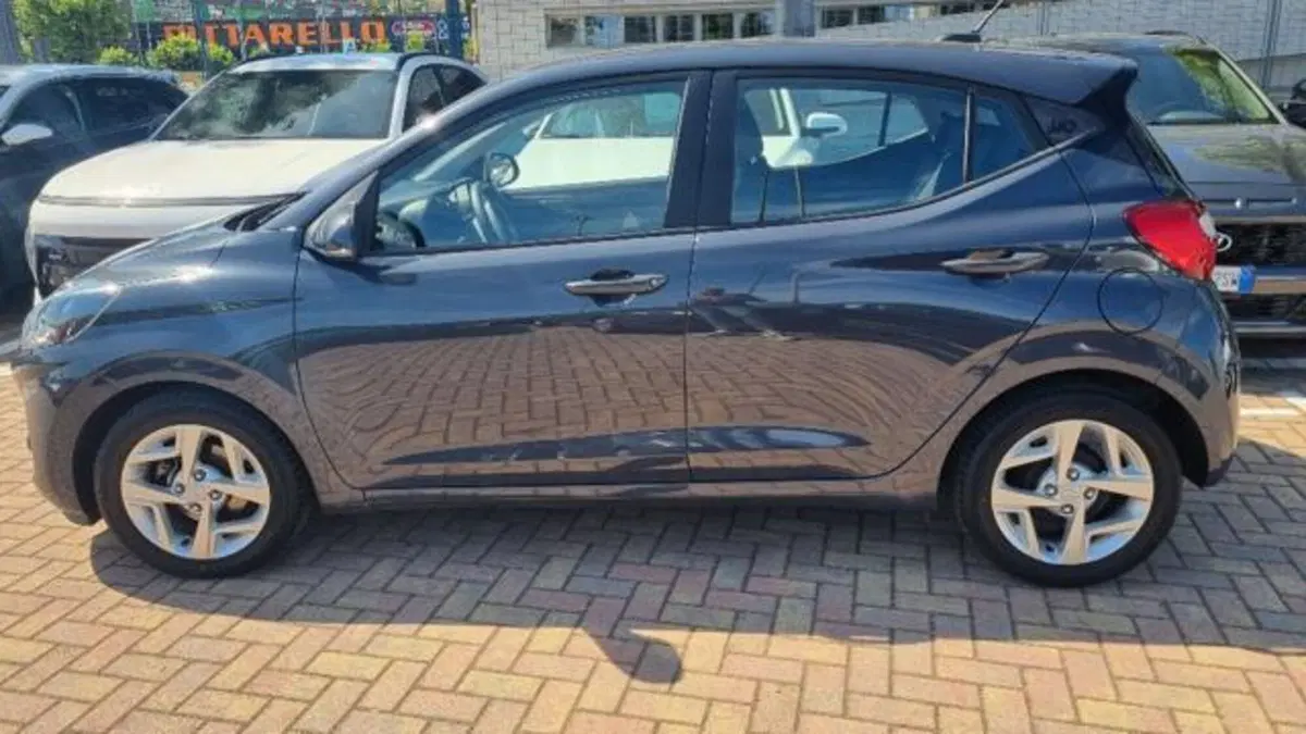 Hyundai i10 usata a Savona (5)